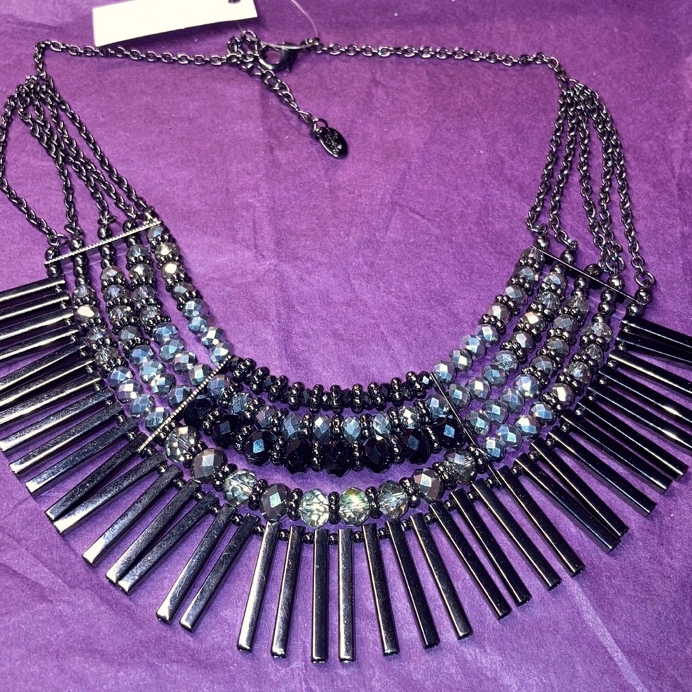 Lia Sophia NWT tribal /boho statement Neaklace